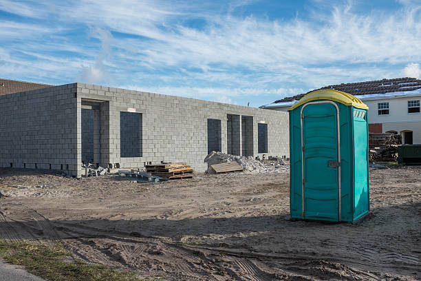 Porta potty delivery and setup in Lafayette, CO